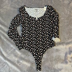 PINK long sleeve 90’s inspired bodysuit top